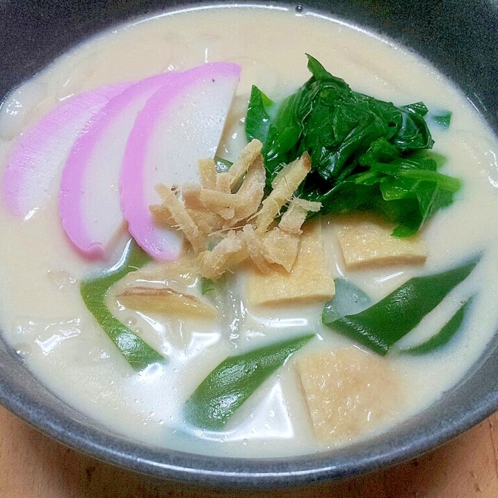 飲み干したい、豆乳かけつゆであったか、白うどん